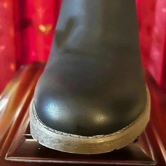 DR SCHOLLS CHLOE BLACK BOOTIE SIZE 7.5W NIB - Picture 4 of 7